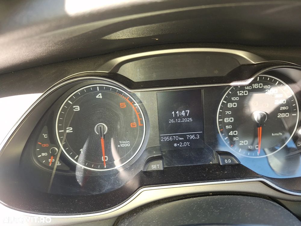 Audi A4 2.0 TDI DPF multitronic Ambition - 2