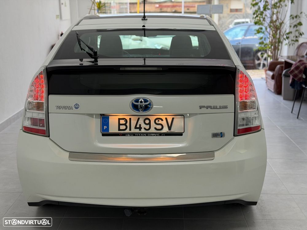 Toyota Prius 1.8 Premium +Pele+GPS+Solar - 27