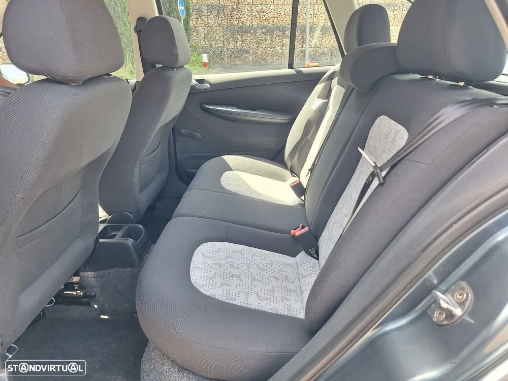 Skoda Fabia Break 1.4 TDi Elegance - 11