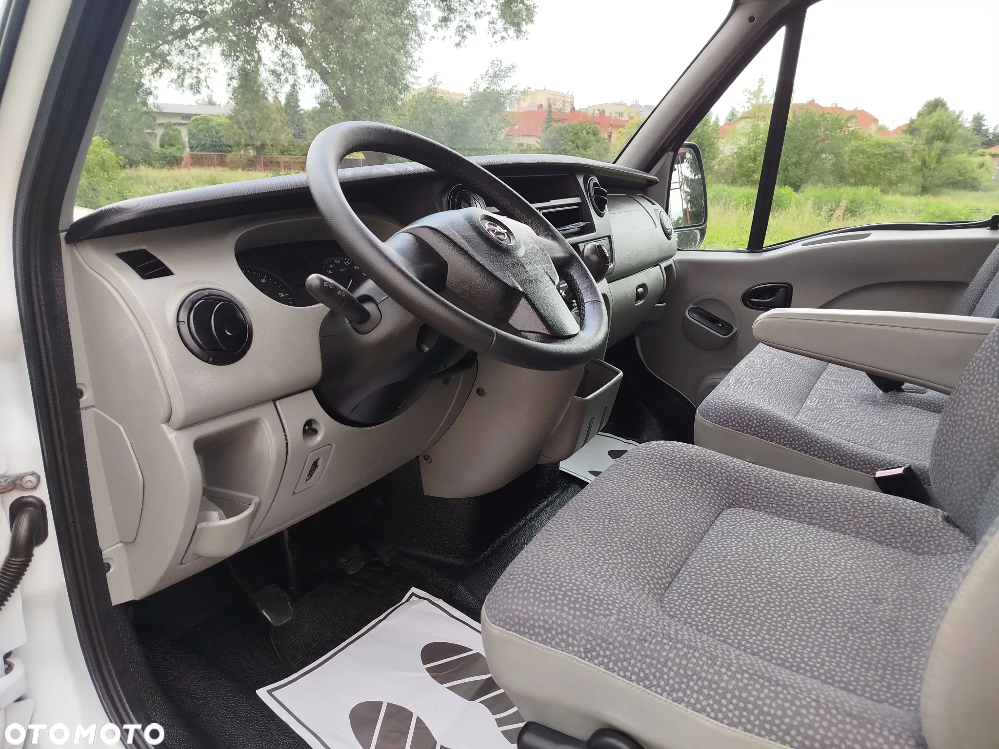 Renault Master ŚREDNIAK KLIMA HAK L2H2 - 27