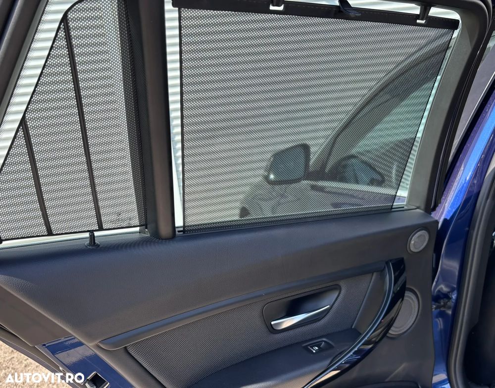 BMW Seria 3 320i Aut. Advantage - 27