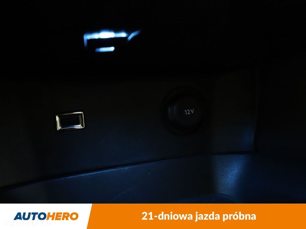 Peugeot 3008 1.2 PureTech Allure - 29