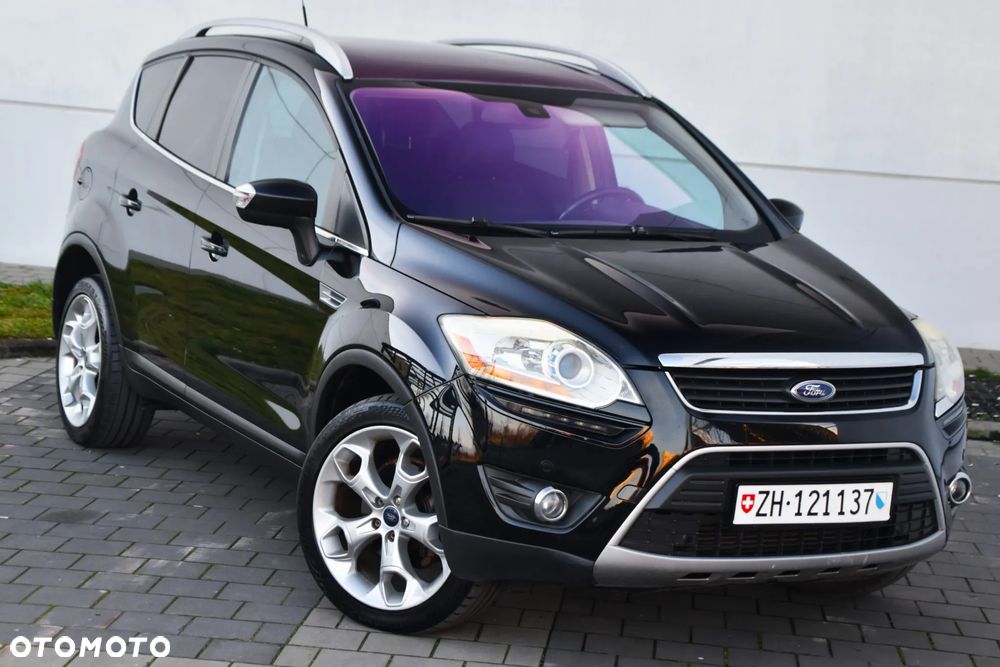 Ford Kuga 2.5 4x4 Titanium - 24