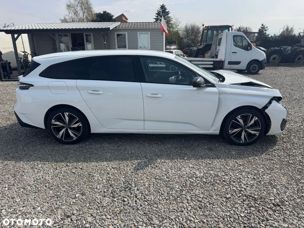 Peugeot 308 BlueHDi 130 EAT8 Allure - 8