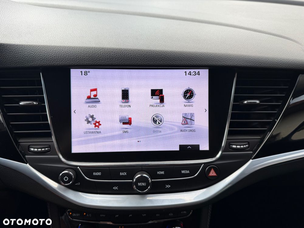 Opel Astra 1.4 Turbo Innovation - 32