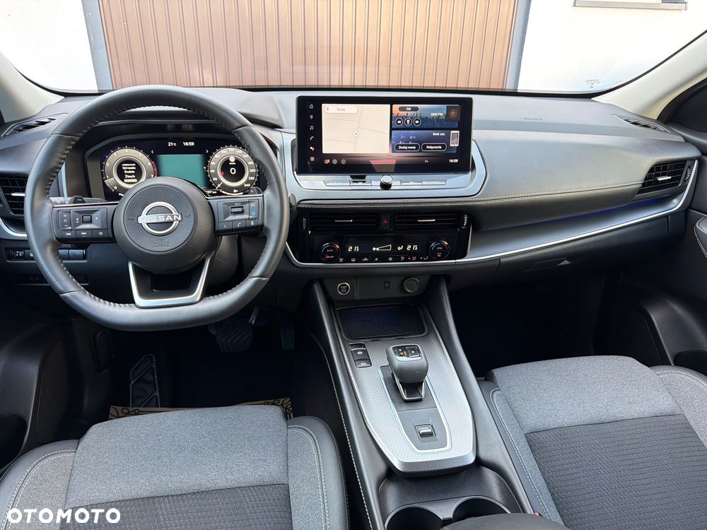 Nissan Qashqai 1.3 DIG-T MHEV N-Connecta Xtronic - 12