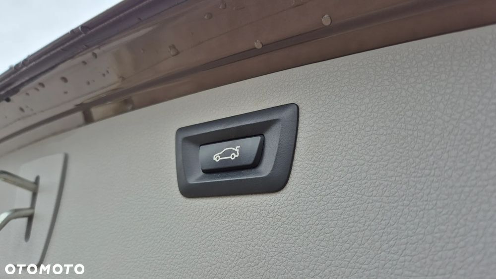 BMW Seria 3 318d - 18