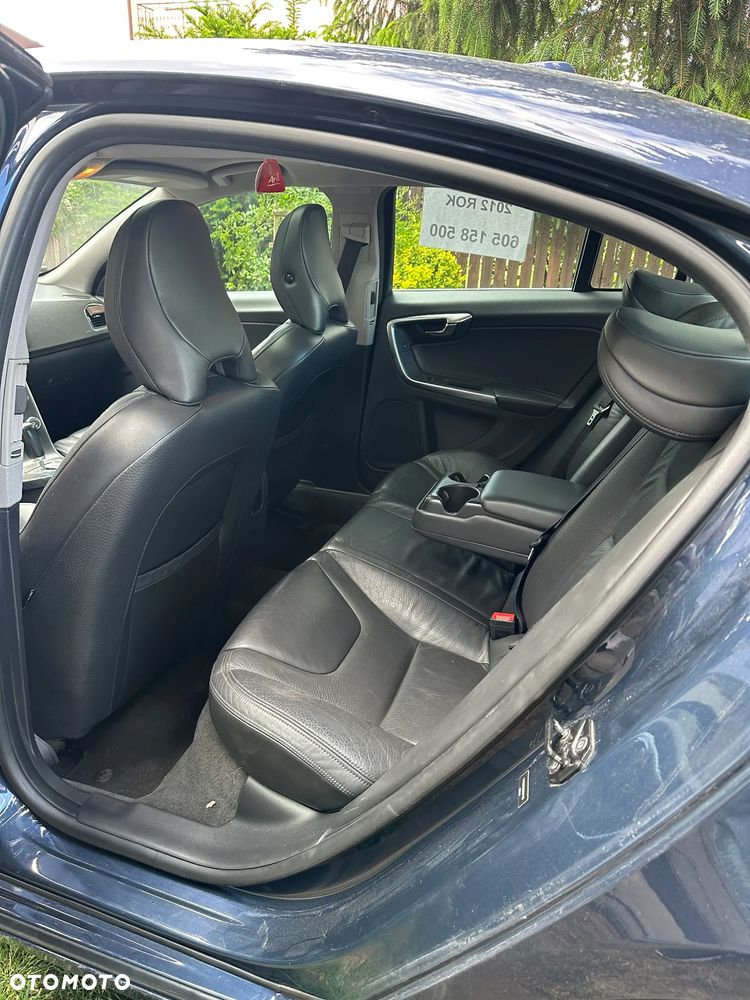 Volvo S60 2.5 T5 - 8