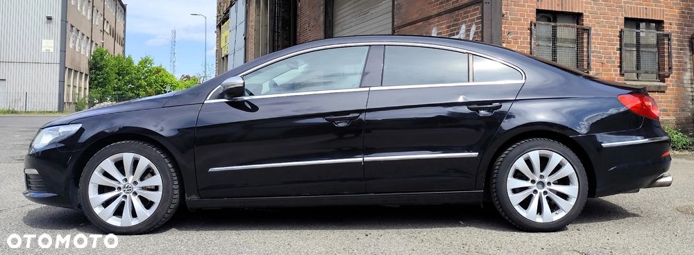 Volkswagen Passat CC - 2