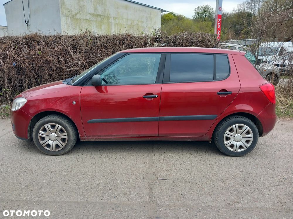 Skoda Fabia 1.2 HTP Classic - 10