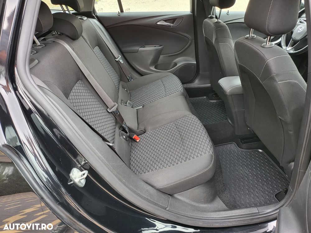 Opel Astra 1.6 D Start/Stop Business - 11