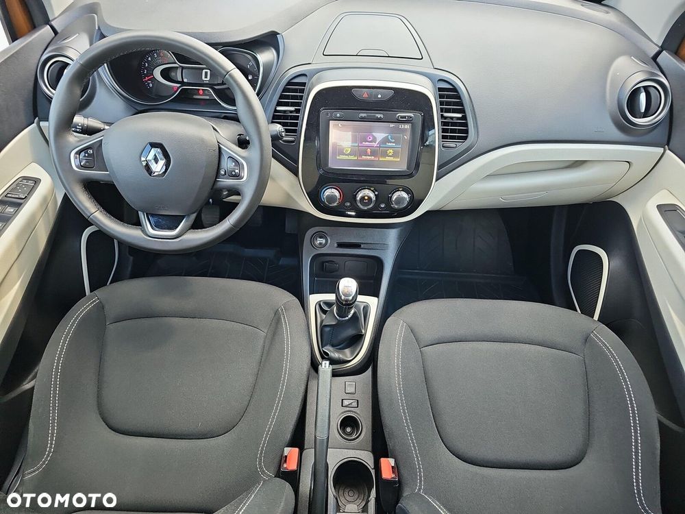 Renault Captur - 26