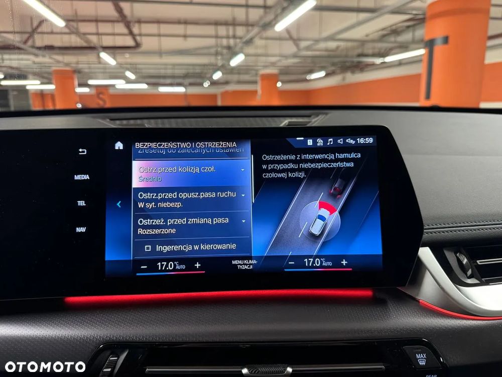 BMW X1 sDrive18d M Sport - 28