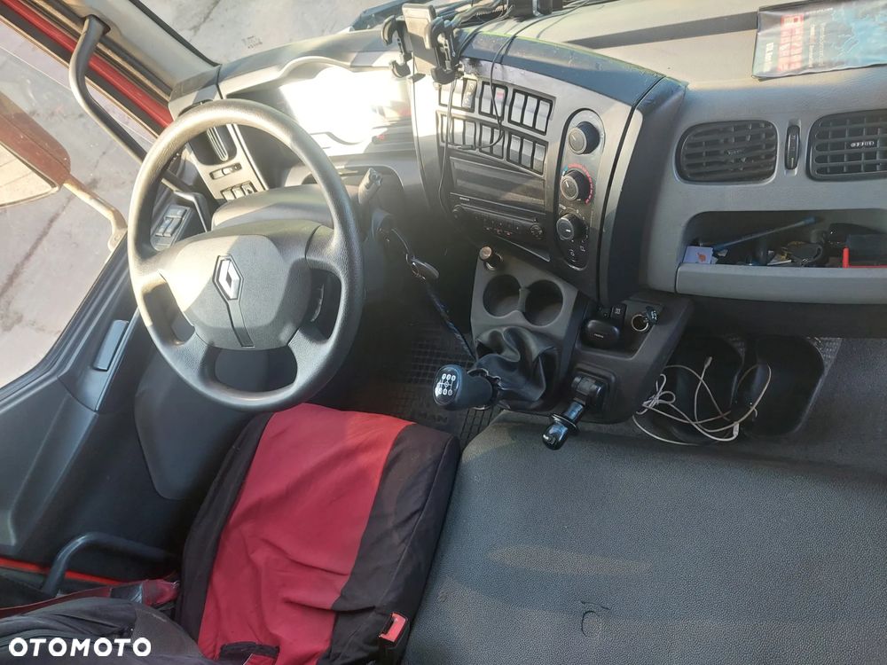 Renault Renault  D 12 - 8