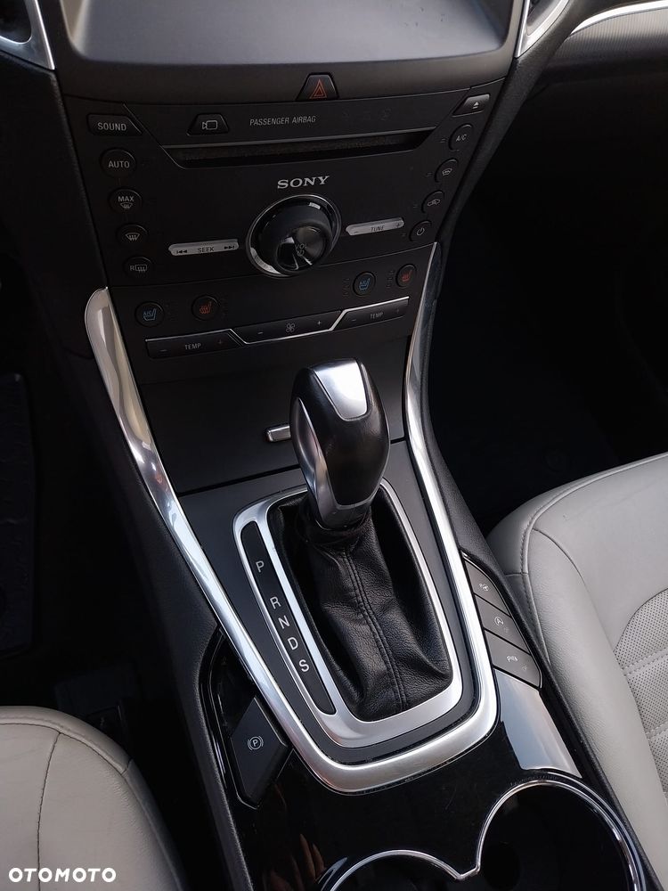 Ford Galaxy 2.0 TDCi 4WD Titanium PowerShift - 15