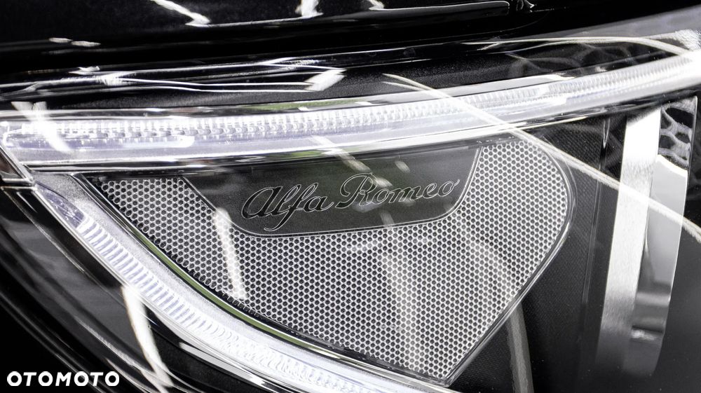 Alfa Romeo Stelvio 2.0 Turbo Sprint Q4 - 12