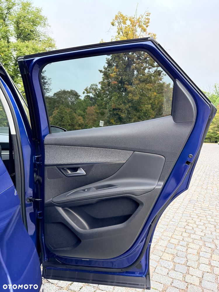 Peugeot 3008 BlueHDi 130 Stop & Start EAT8 Allure Business-Paket - 17