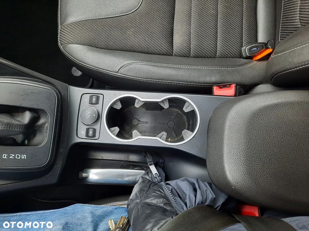 Ford Kuga 2.0 TDCi 4x4 SYNC - 39