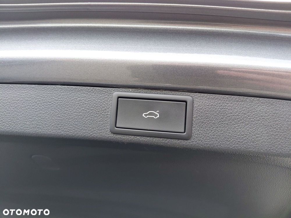 Skoda Octavia 2.0 TSI RS DSG - 30