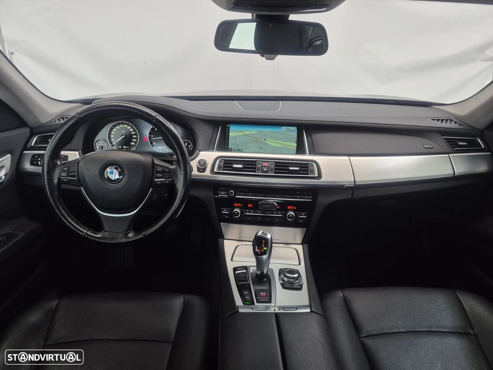 BMW 730 d xDrive - 10