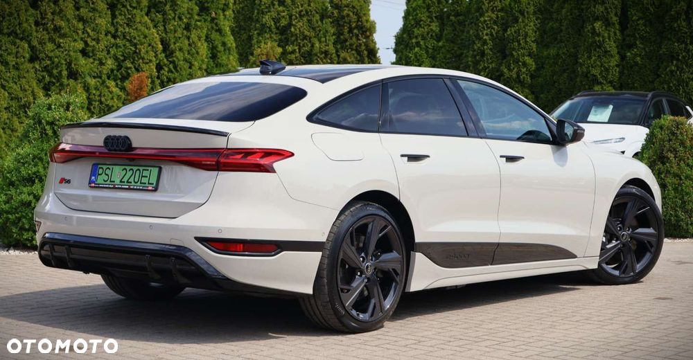 Audi A6 Sportback e-tron - 8