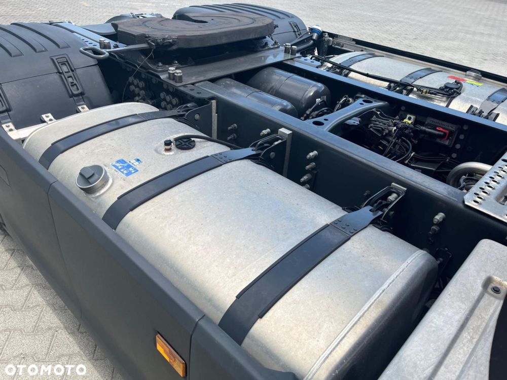 Scania S 460 A4x2NA Zawieszenie 4 poduszki tył - 15