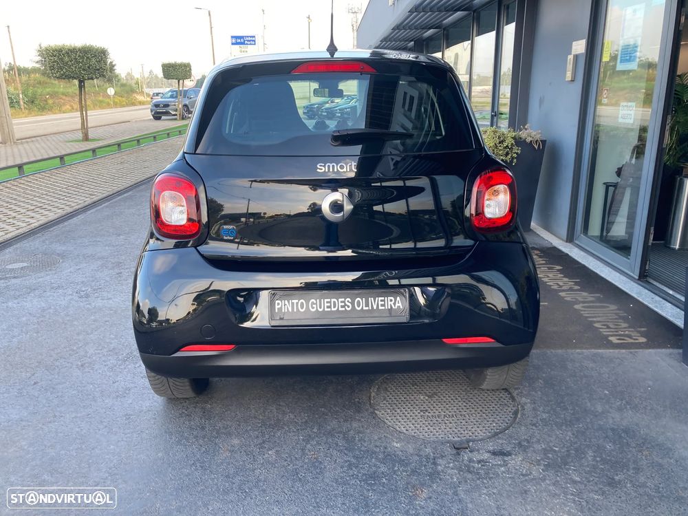Smart ForFour EQ - 9