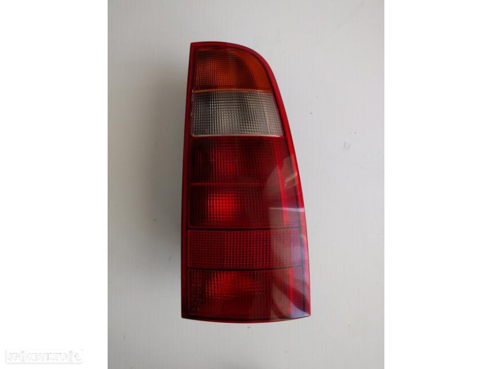 farolim farol tras direito vw polo carrinha variant sw - 1