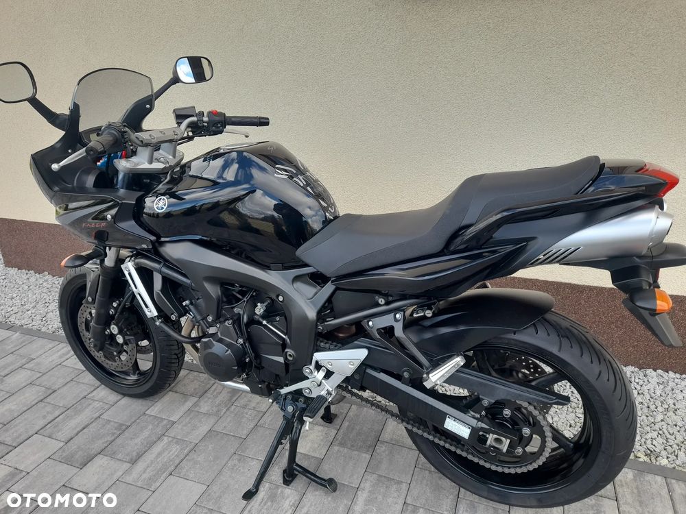 Yamaha FZ6 - 4