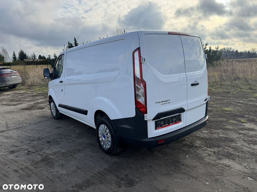 Ford Transit Custom - 7
