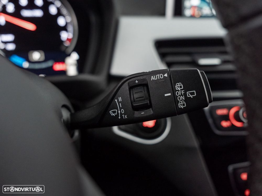 BMW X1 25 e xDrive - 18