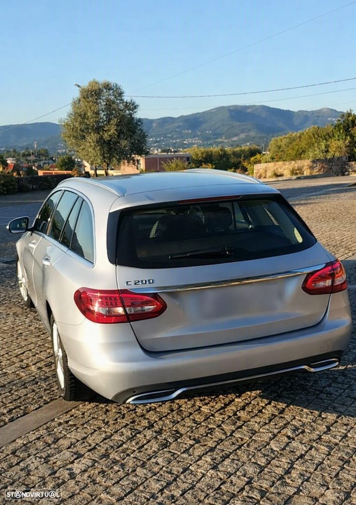 Mercedes-Benz C 200 - 3