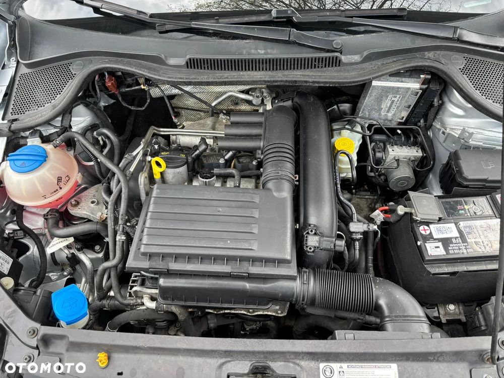 Volkswagen Polo 1.2 TSI BMT Comfortline DSG - 6