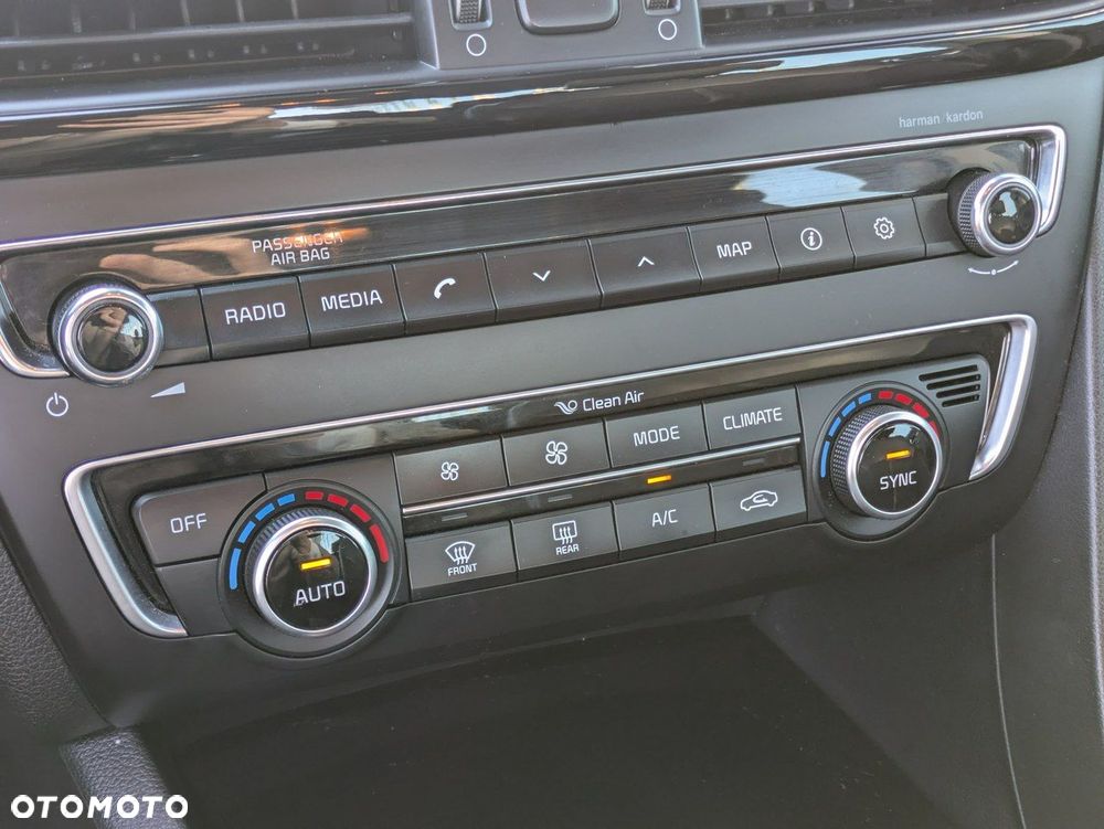 Kia Optima 1.7 CRDI XL DCT - 28