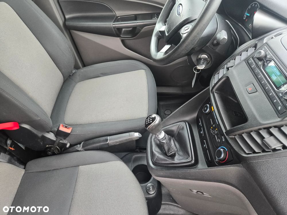 Ford TRANSIT CONNECT - 17