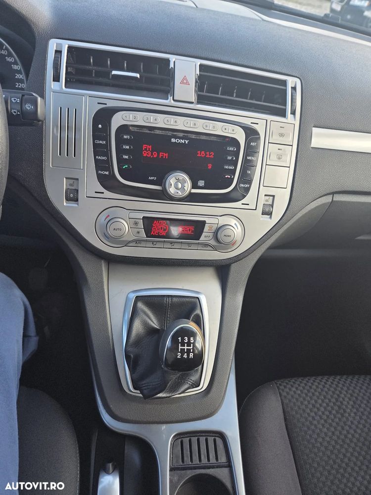 Ford C-Max - 3