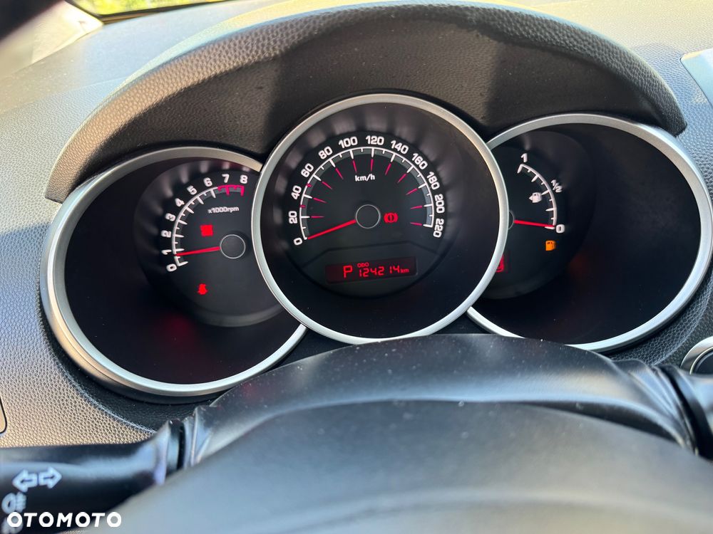 Kia Venga 1.6 CVVT Automatik Dream-Team Edition - 19