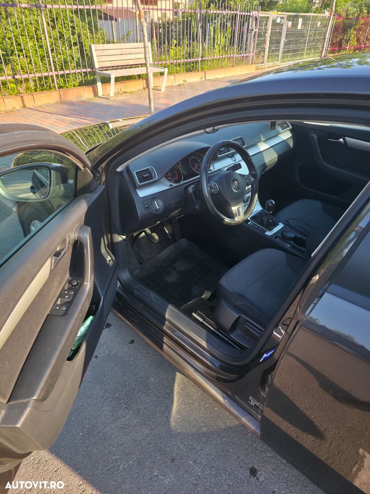 Volkswagen Passat 1.6TDI BlueMotion Tehnology Comfortline - 7