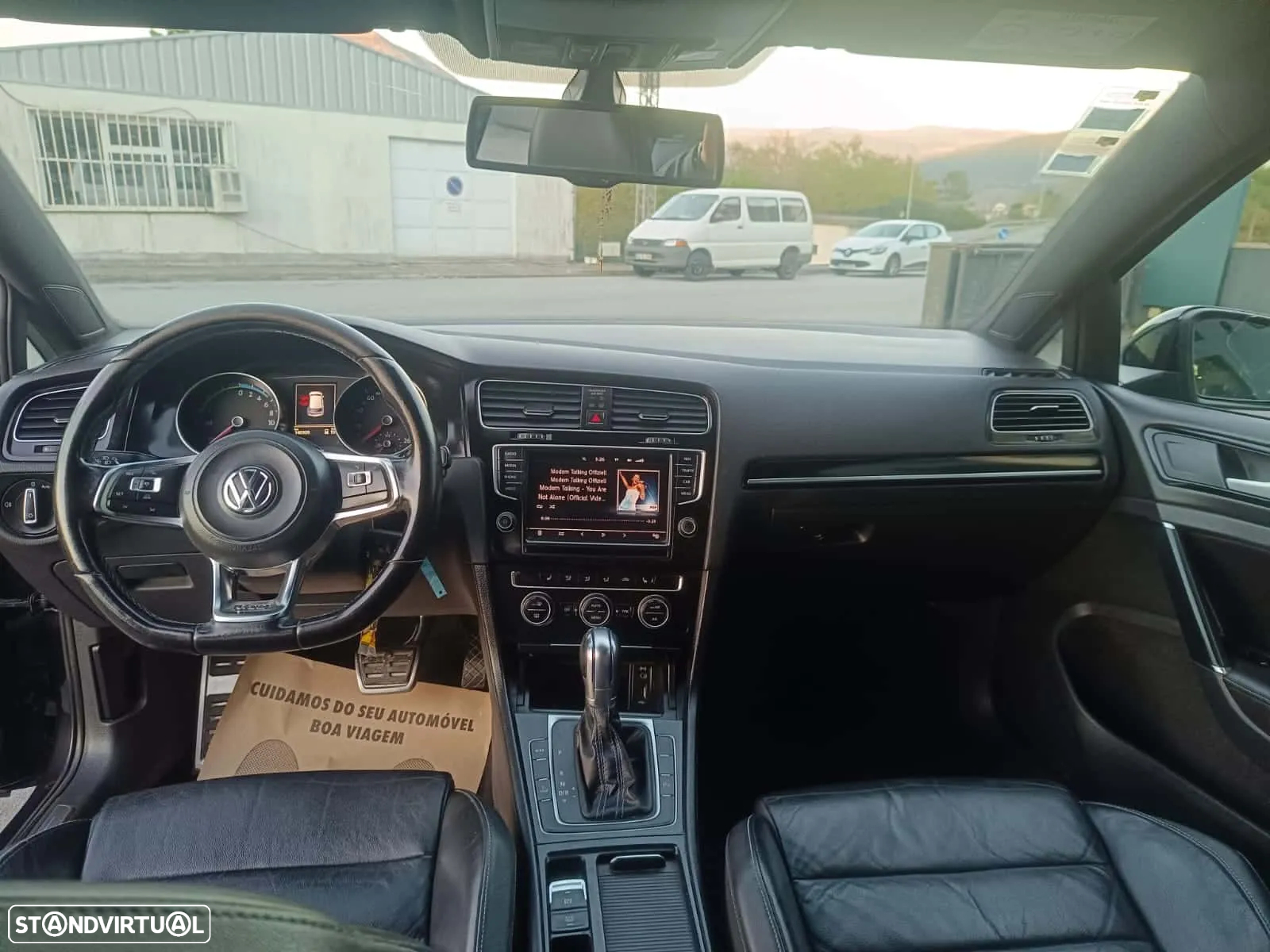 VW Golf 1.4 GTE Plug-in - 13