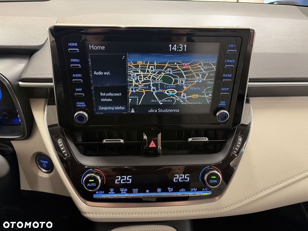 Toyota Corolla 1.8 Hybrid Executive - 17