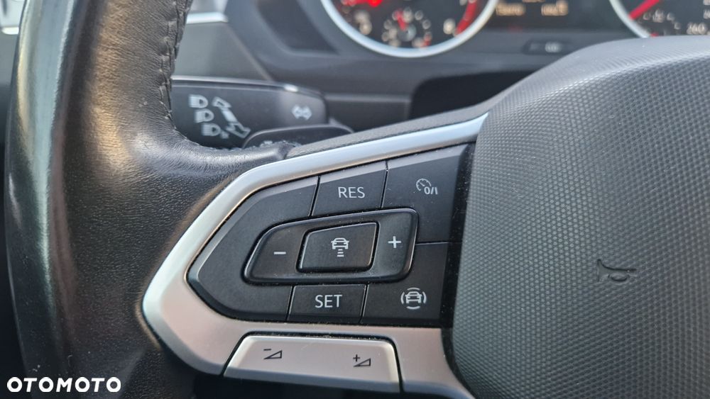 Volkswagen Tiguan 1.5 TSI EVO Life DSG - 21