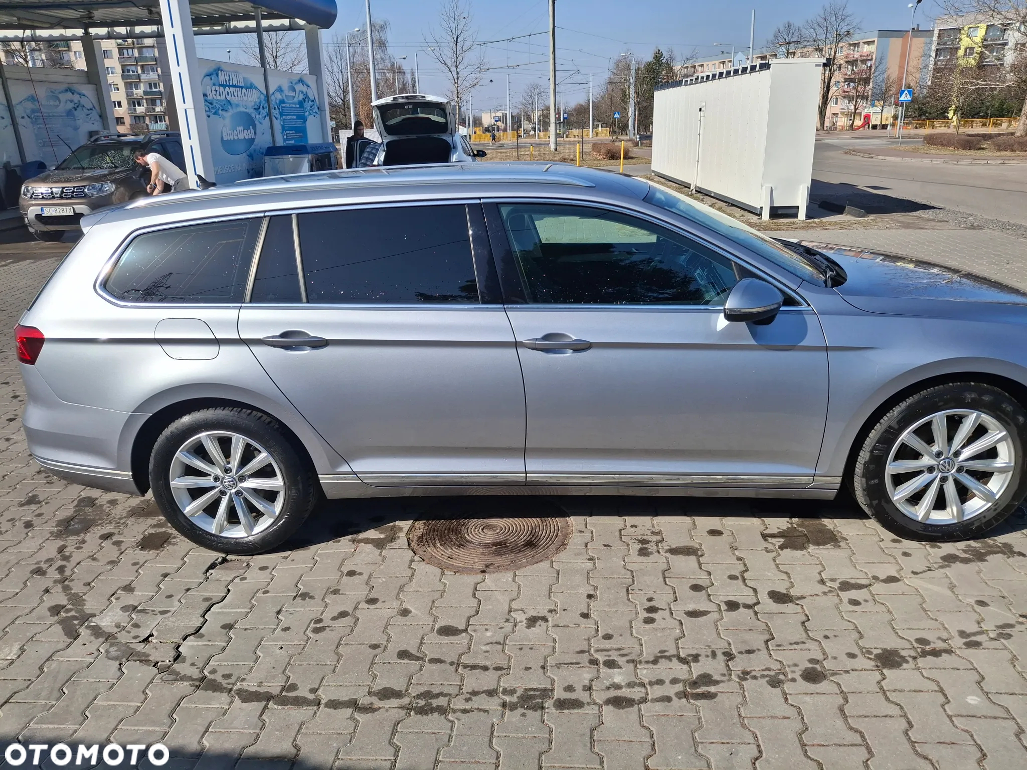 Volkswagen Passat 1.6 TDI BMT Comfortline - 4