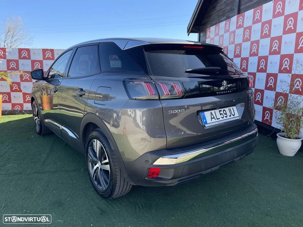 Peugeot 3008 1.6 Hybrid Allure Pack e-EAT8 - 4