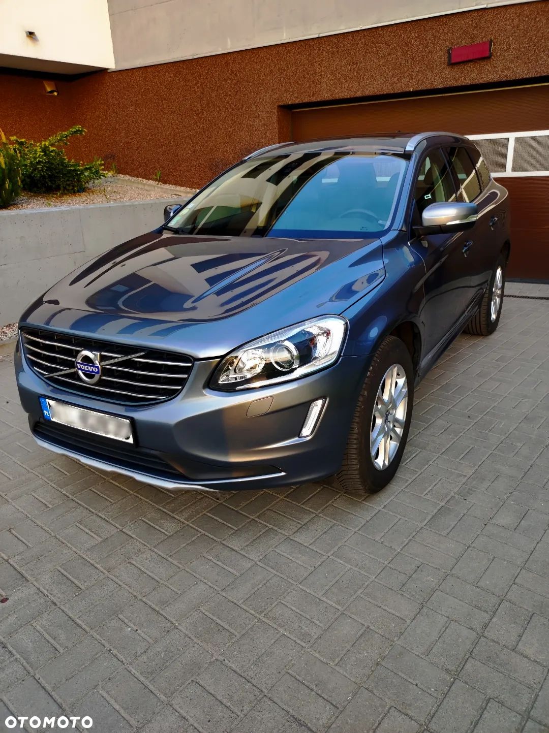 Volvo XC 60 D4 Drive-E Summum - 1