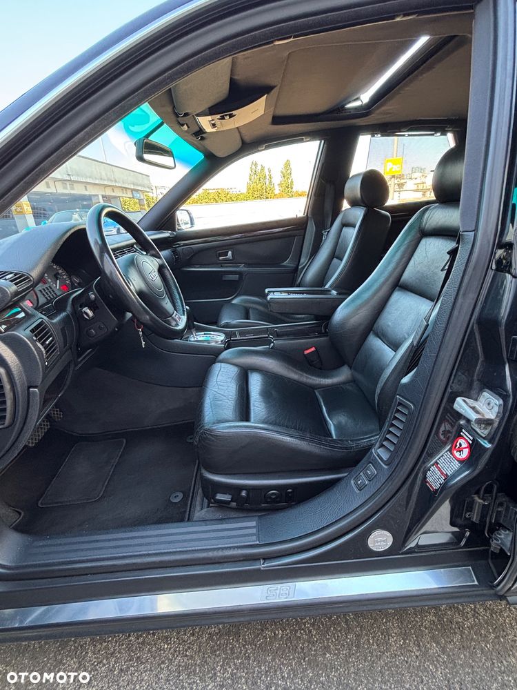 Audi S8 - 21