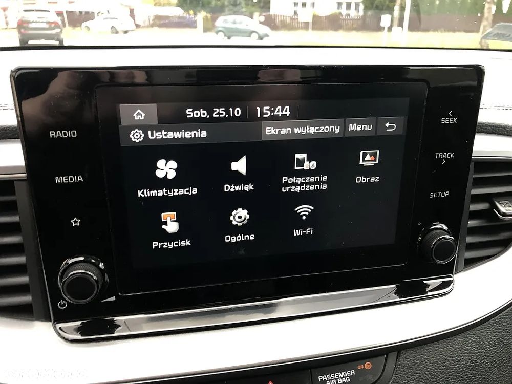 Kia Ceed 1.5 T-GDI L - 12