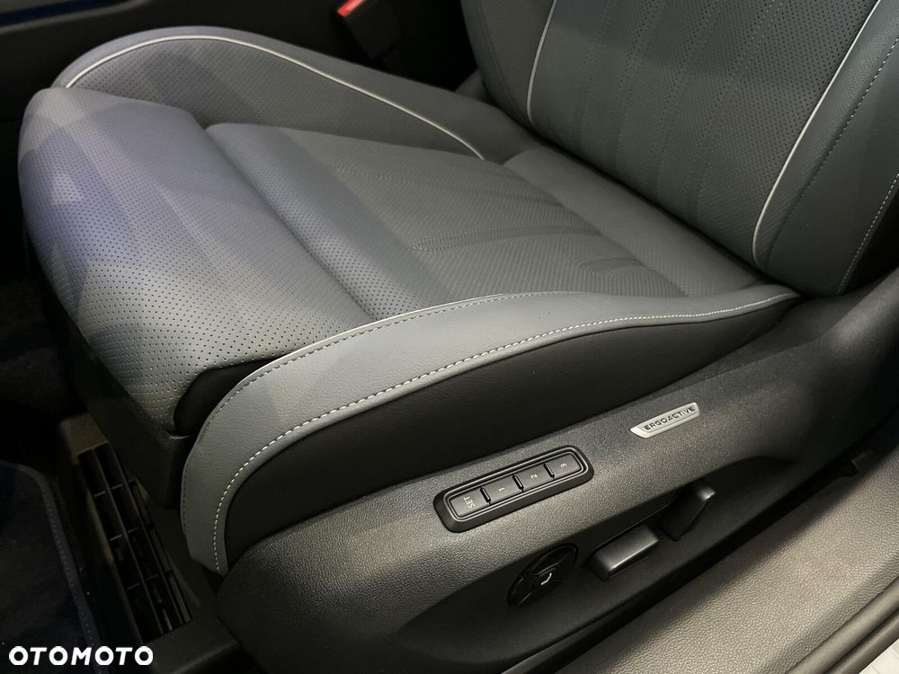 Volkswagen Passat - 17