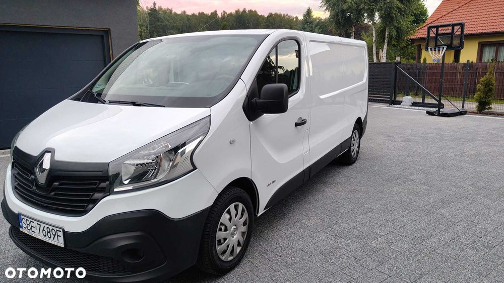 Renault Trafic - 1