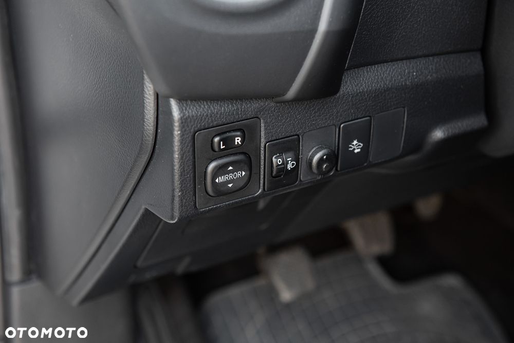 Toyota Corolla 1.4 D-4D Premium - 18