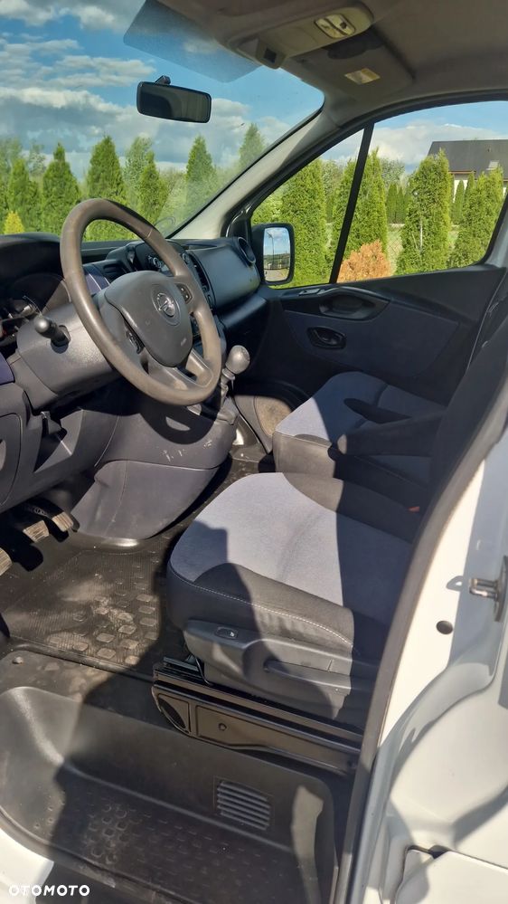 Opel VIVARO - 12